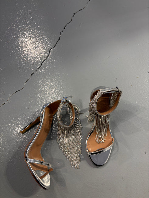 MILLION SILVER SANDALET 🥂